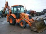 - KOMATSU WB93S-5   .